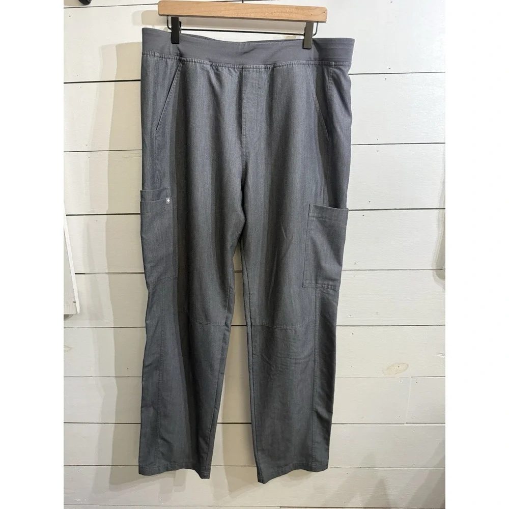 Figs Scrubs Light GRAY 2 Piece‎ Set: Men's Shirt Size Large & Pants Size XL